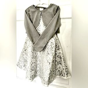 🎄🎉 Host Pick🎉 Youngland 2-Piece Silver White Dress & Grey Long Sleeved Shrug